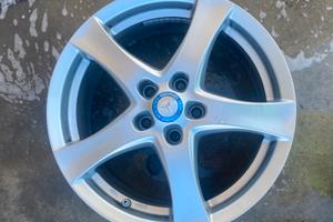 Cerchi in lega da 17’’ Mercedes