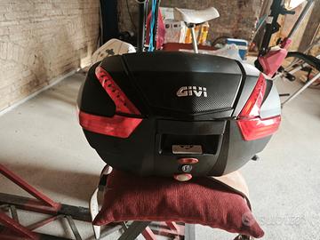 bauletto  moto   come nuovo 