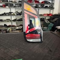 1S0945095J FARO FANALE STOP POSTERIORE SX SINISTRO