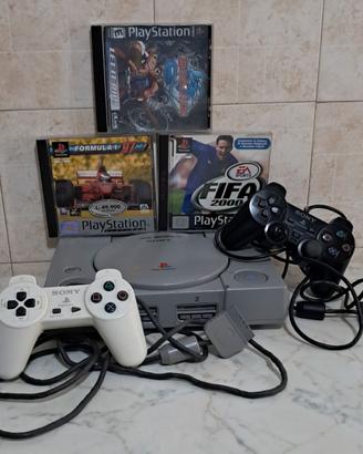 PLAYSTATION 1 + 3 GIOCHI + 2 CONTROLLER SENZA CAVI