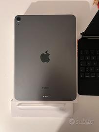 iPad Air Gen5 + Magic Keyboard + Apple Pencil