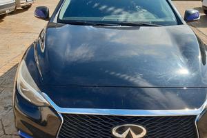 Vendi Infiniti q30 Nismo