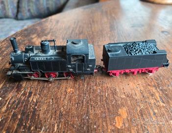 Locomotiva trenino a vapore  Rivarossi