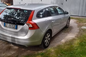  volvo v60 d2