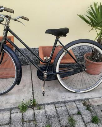 Bici  FUCHS primi '900 donna