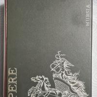 Libro le opere di Petrarca