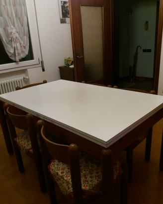 Tavolo Arclinea allungabile con 6 sedie