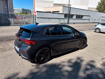 Cupra born impulse+ 231cv