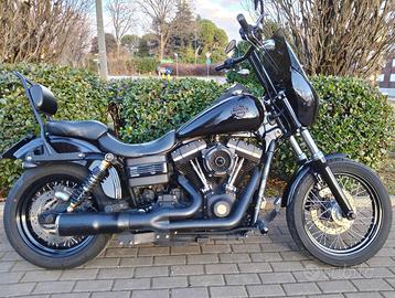 Harley Davidson Street Bob 2010