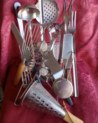 Set utensili da cucina (5 tipi articoli)