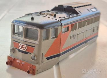 Lima H0 Semicassa Locomotiva E 646.049 Navetta 