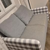 divano 2 posti Ikea