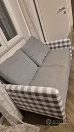 divano 2 posti Ikea