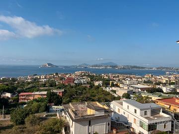 Pozzuoli alta, 4 vani panoramico con posti auto