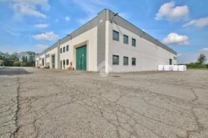 CAPANNONE A SANTHIÀ