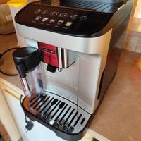 macchina caffè e cappuccino 