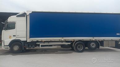 Vendita motrice volvo cassone 9.60 metri