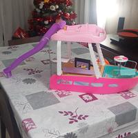 barca di barbie 
