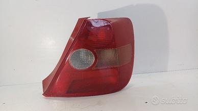 STOP FANALE POSTERIORE DESTRO HONDA Jazz Serie 335
