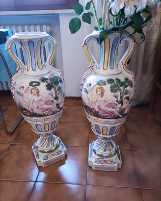 Vasi alti tipo Capodimonte