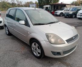 Ford Fiesta 1.4 TDCi 5p. Neopatentati