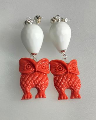 orecchini in argento con gufetti rossi e goccia bi