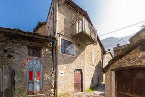 4 LOCALI A BOBBIO PELLICE