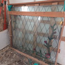 Vetro al piombo decorato 