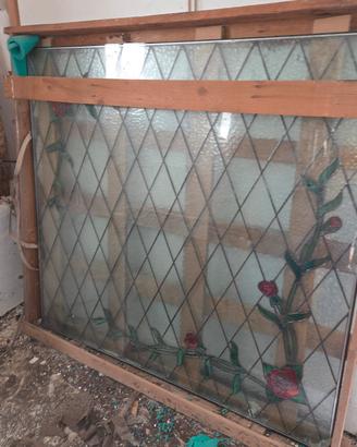 Vetro al piombo decorato 