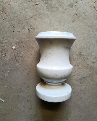 vaso fiori in marmo 