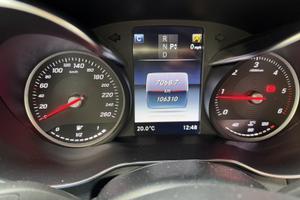 Auto Mercedes 250 AMG PREMIU