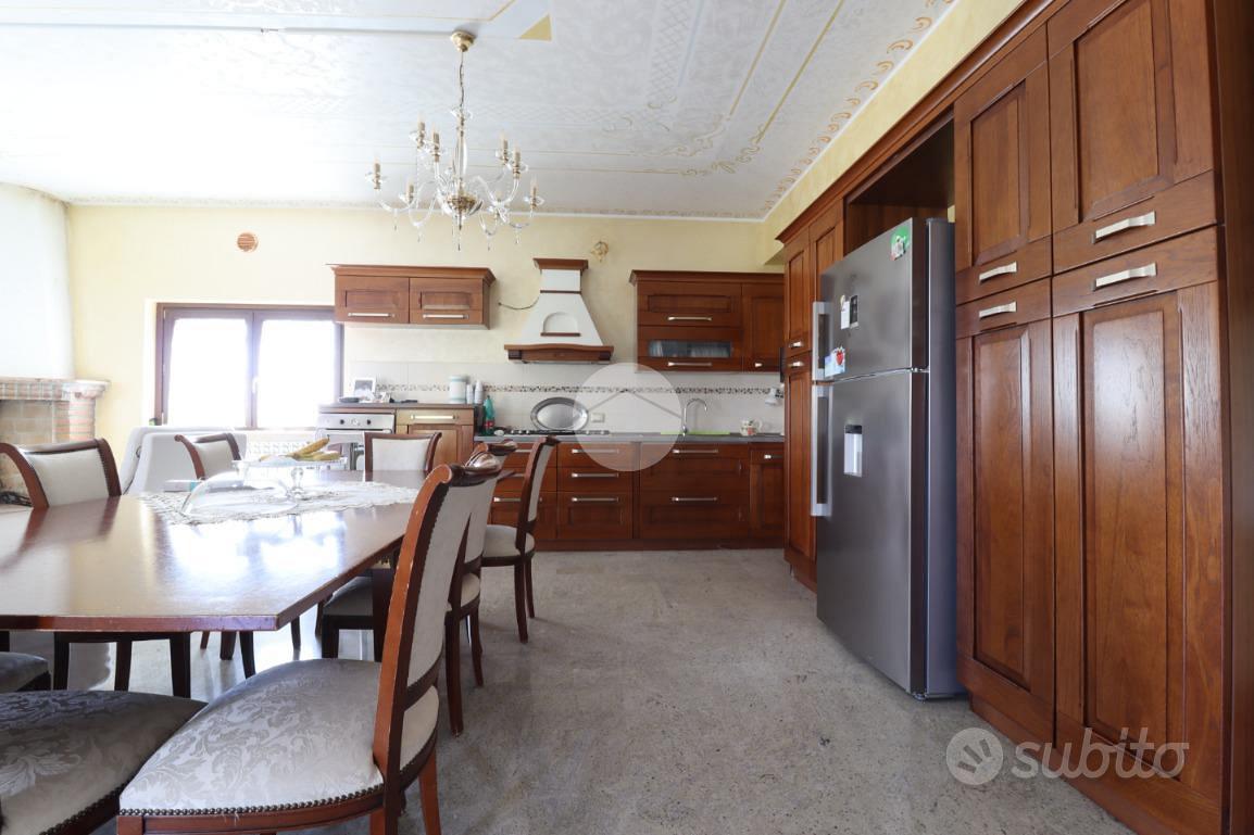 Casa – Città Sant'Angelo, San Martino Bassa - Altro