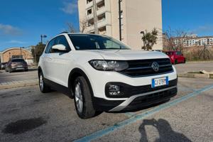 VW T-cross 1.0 cc 95cv  neopatentati