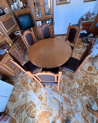 Tavolo tondo allungabile + 6 sedie
