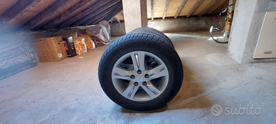 Cerchi in Lega 16" + gomme da neve 215/65/16 102H