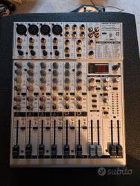 Mixer Behringer UB1204FX PRO