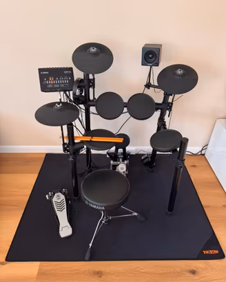 Batteria elettronica YAMAHA DTX 452 K