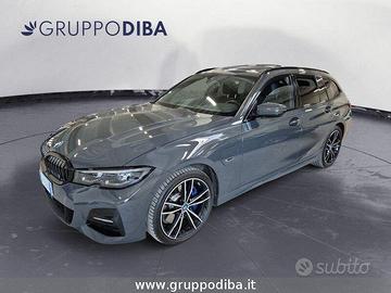 BMW Serie 3 G21 2019 Touring Benzi 330e Touri...