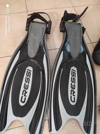 Pinne Cressi e Stivaletti Mares