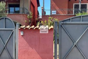 Villa a Schiera a Anzio, 4 locali
