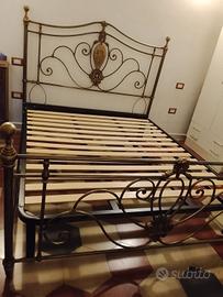 Struttura letto in ferro decorato (ferro pieno)