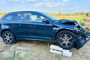 VOLVO XC 60 D4