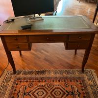 Scrivania d’epoca