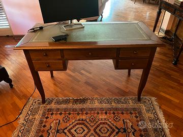 Scrivania d’epoca