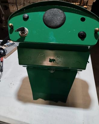 Supporto batteria per motocoltivatore 