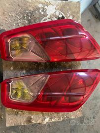Fari posteriori fiat grande punto