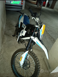 Moto cross 125
