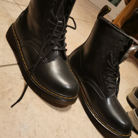 Stivaletti fake Dr. Marten's