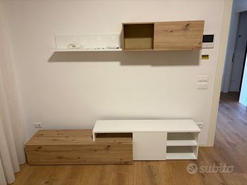 Camera completa, mobile salotto e credenza cucina