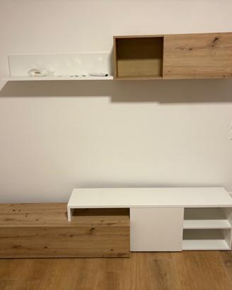 Camera completa, mobile salotto e credenza cucina
